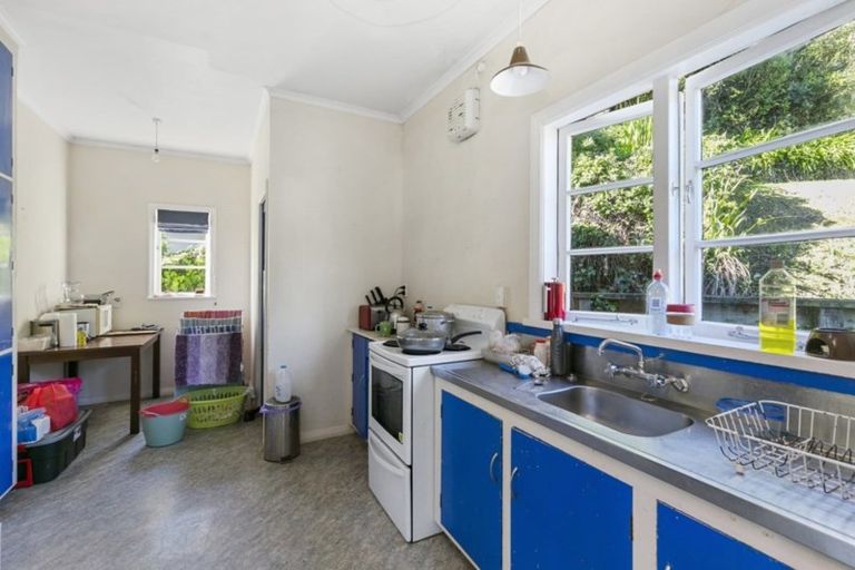 Photo of property in 6 Pimble Avenue, Karori, Wellington, 6012