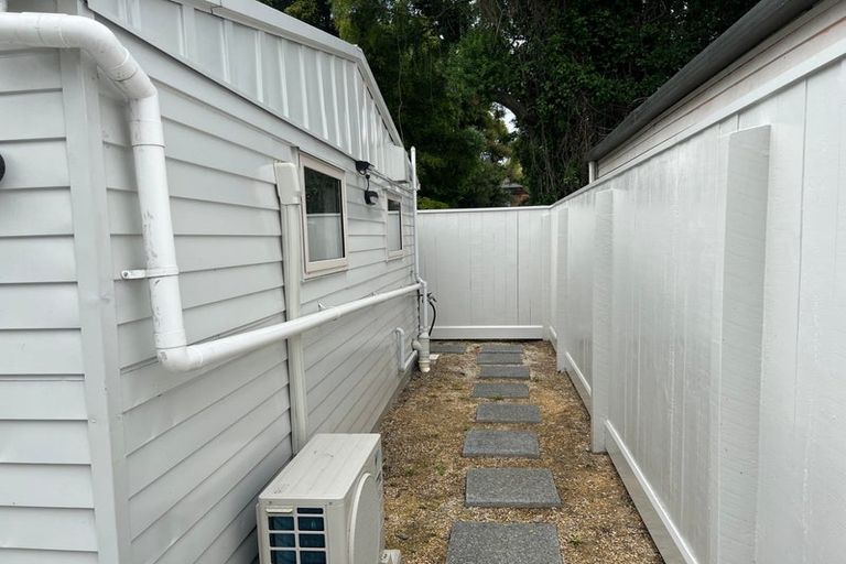 Photo of property in 9 Paeroa Street, Riccarton, Christchurch, 8041