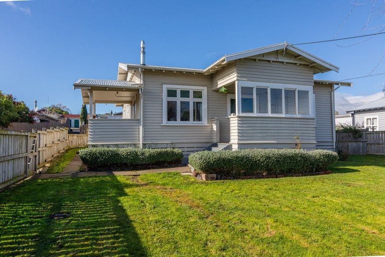 Photo of property in 41 Racecourse Road, Waipukurau, 4200