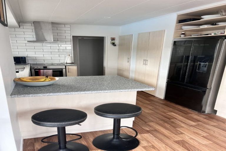 Photo of property in 8 Ryan Crescent, Greenmeadows, Napier, 4112