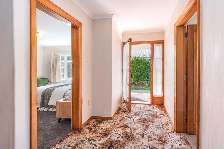 Photo of property in 245 Weston Road, Mairehau, Christchurch, 8052