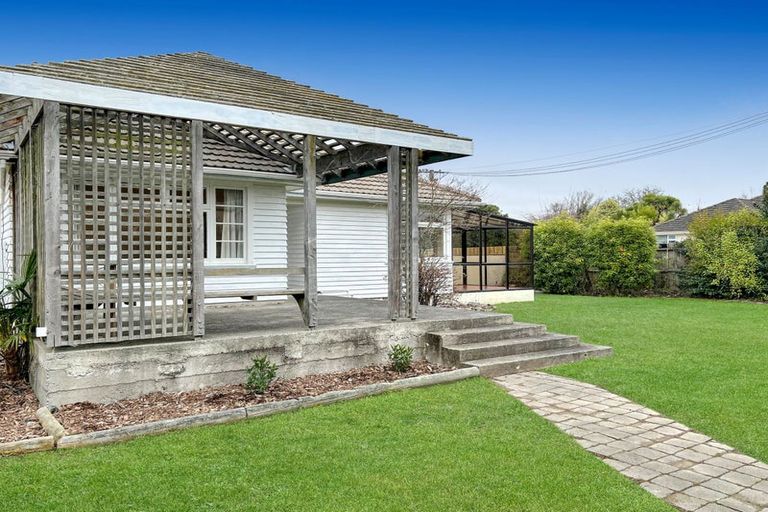 Photo of property in 53 Kirkwood Avenue, Upper Riccarton, Christchurch, 8041