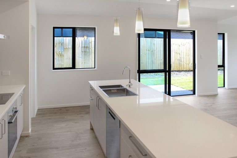 Photo of property in 14 Korokio Lane, Halswell, Christchurch, 8025