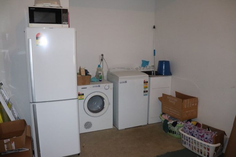 Photo of property in 7/3 Severn Street, Island Bay, Wellington, 6023