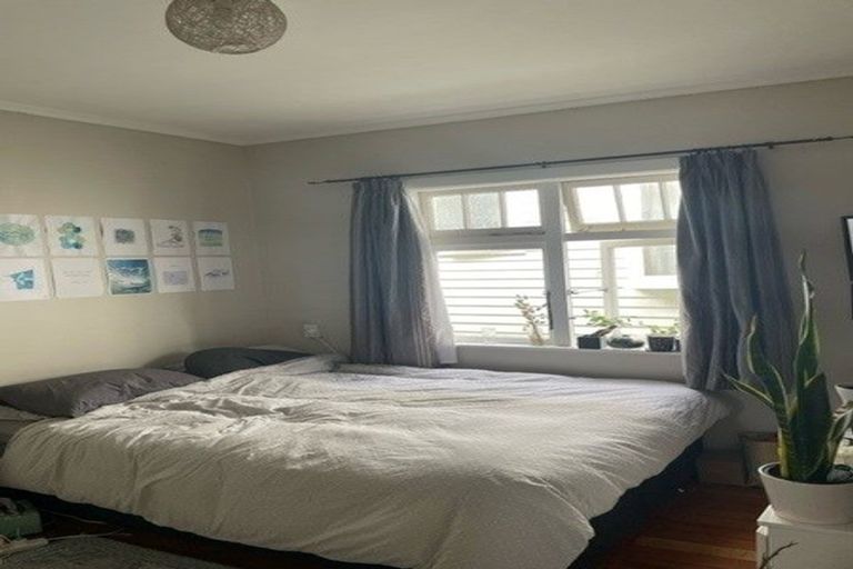 Photo of property in 42 Hohiria Road, Hataitai, Wellington, 6021