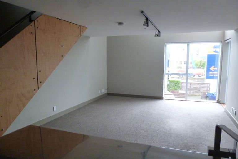 Photo of property in Canvas Apartments, 22/307u Willis Street, Te Aro, Wellington, 6011