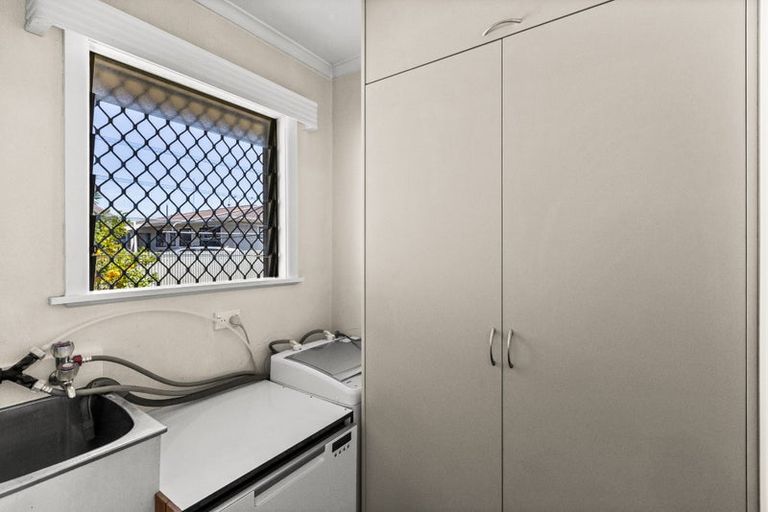 Photo of property in 45 Merton Crescent, Pirimai, Napier, 4112