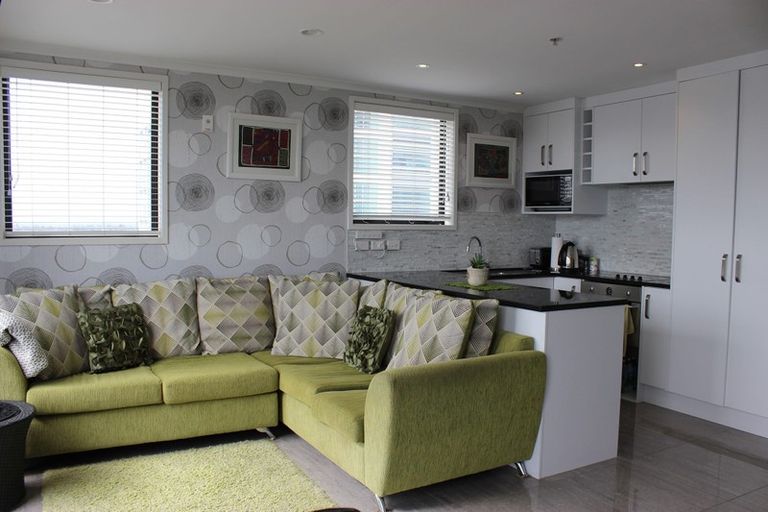 Photo of property in 16i/18 Ronwood Avenue, Manukau, Auckland, 2104