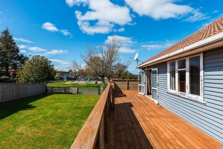 Photo of property in 4 Kauri Drive, Wairakei, Taupo, 3332