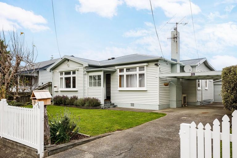 Photo of property in 20 Hume Street, Alicetown, Lower Hutt, 5010