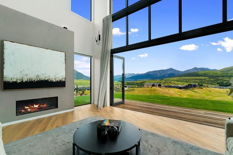 Photo of property in 44 Orford Drive, Jacks Point, Queenstown, 9371