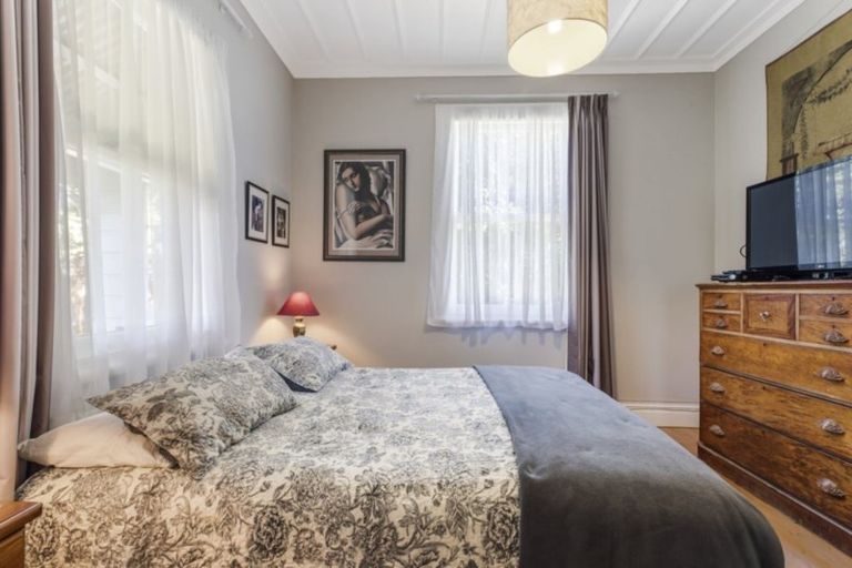 Photo of property in 1 Puriri Road, Pukekohe, 2120