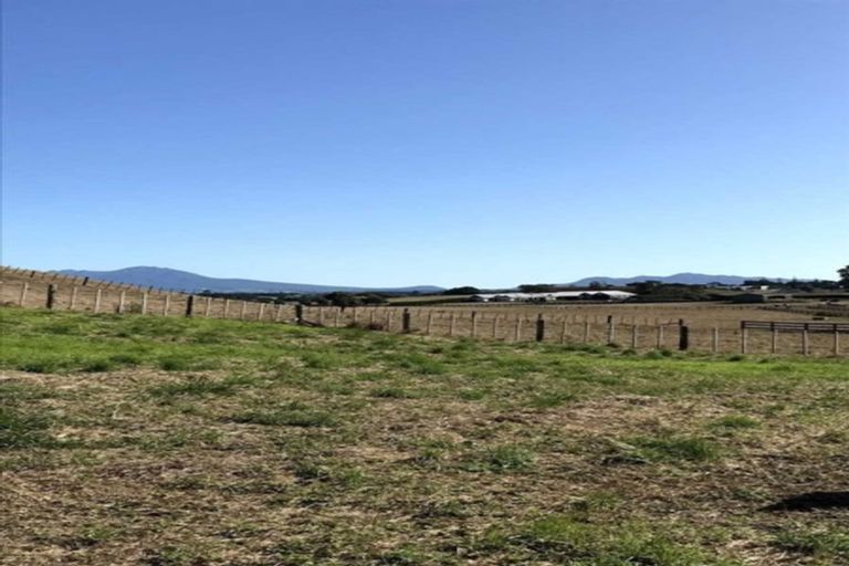 Photo of property in 10 Impact Avenue, Bell Block, New Plymouth, 4312