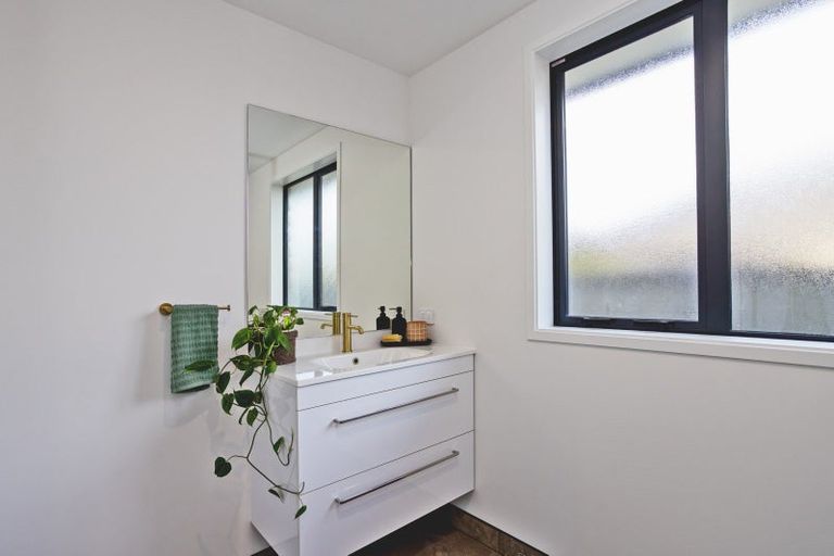 Photo of property in 25 Salford Street, Windsor, Invercargill, 9810