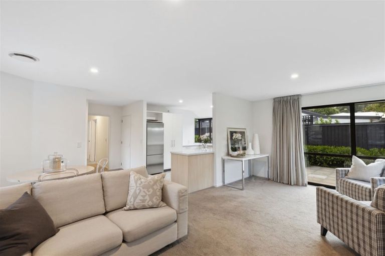 Photo of property in 14 Lascelles Street, Saint Martins, Christchurch, 8022