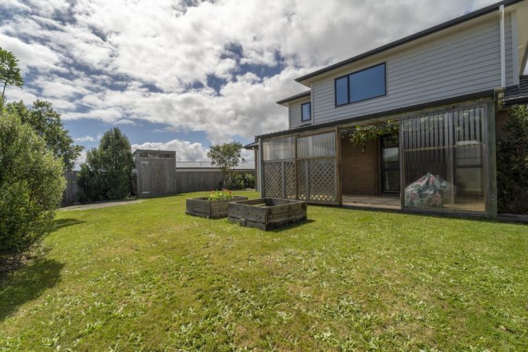Photo of property in 213 Mark Avenue, Grenada Village, Wellington, 6037
