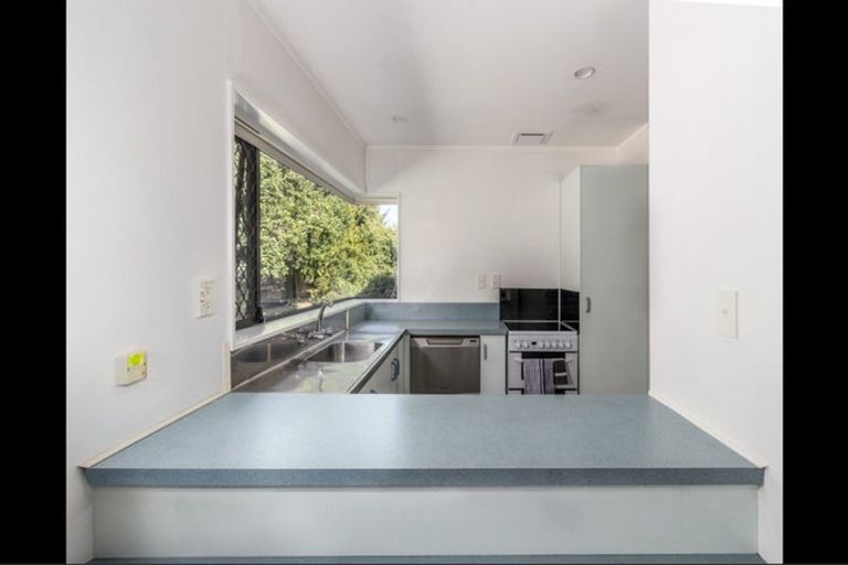 Photo of property in 2/17 Church Road, Taradale, Napier, 4112