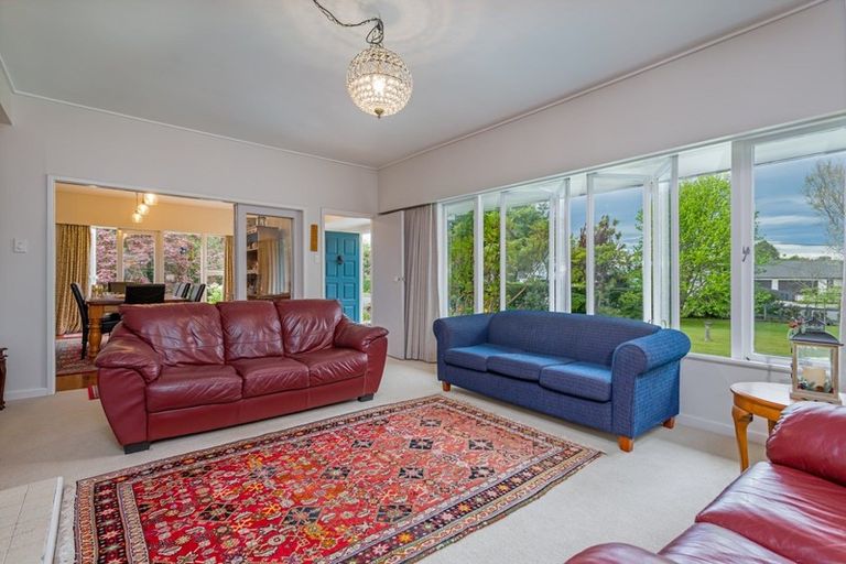 Photo of property in 35 Wanganui Road, Marton, 4710