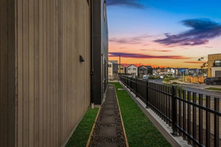 Photo of property in 69 Waterlily Street, Hobsonville, 0616