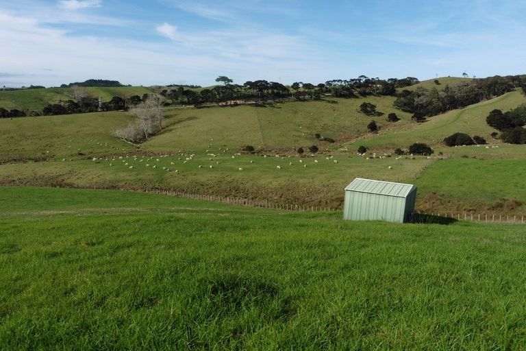 Photo of property in 344 Inland Road, Helensville, 0875