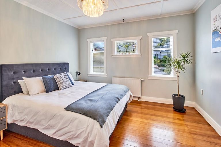 Photo of property in 8 Blakey Avenue, Karori, Wellington, 6012