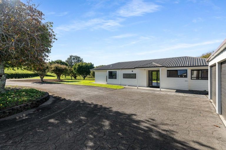 Photo of property in 24 Julian Road, Onemana, Whangamata, 3691