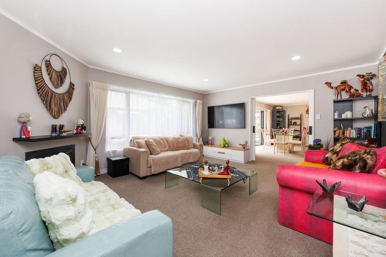 Photo of property in 21 Aspen Way, Kelvin Grove, Palmerston North, 4414