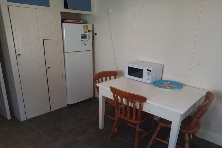 Photo of property in 37 Manly Street, Paraparaumu Beach, Paraparaumu, 5032