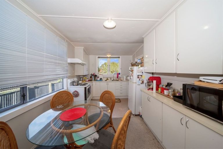 Photo of property in 80 Victoria Street, Hawera, 4610