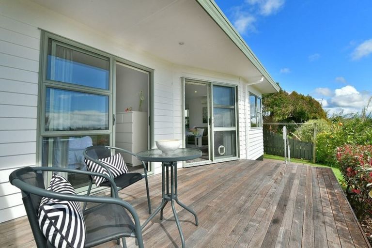 Photo of property in 1/12 Miro Street, Helensville, 0800