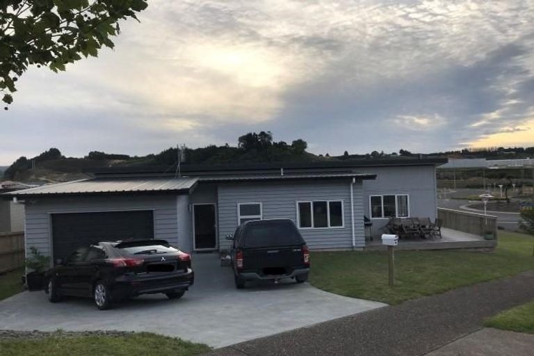 Photo of property in 137 Kennedy Road, Pyes Pa, Tauranga, 3112