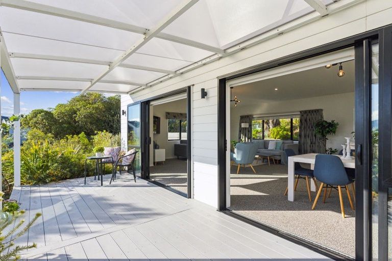 Photo of property in 12 Takahe Drive, Paraparaumu Beach, Paraparaumu, 5032