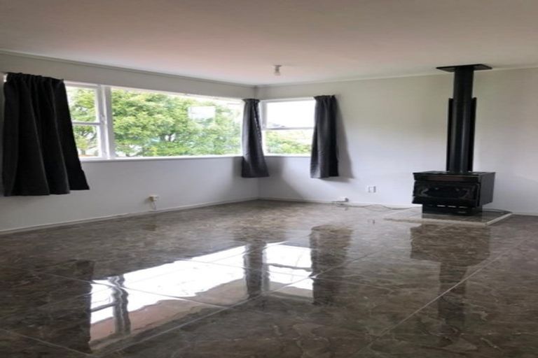 Photo of property in 62b Birkdale Road, Birkdale, Auckland, 0626