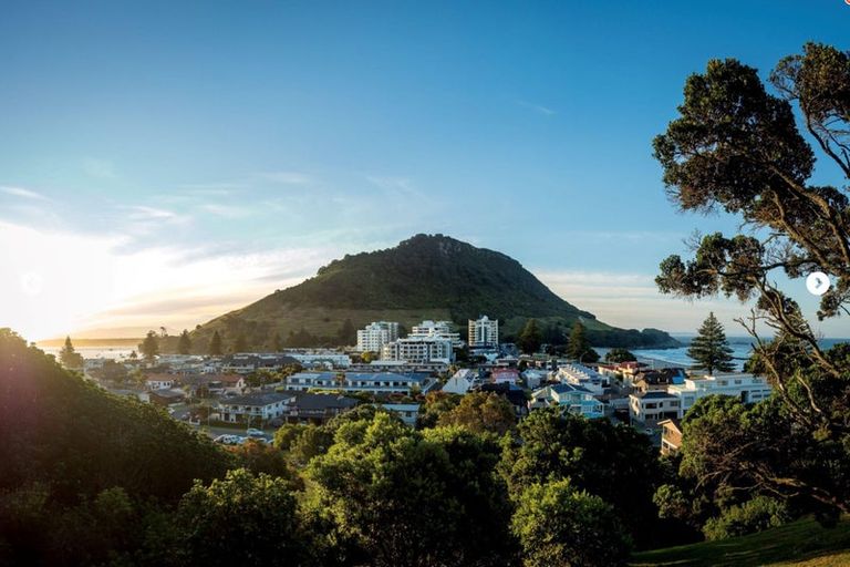 Photo of property in 7/48 Marine Parade, Mount Maunganui, 3116