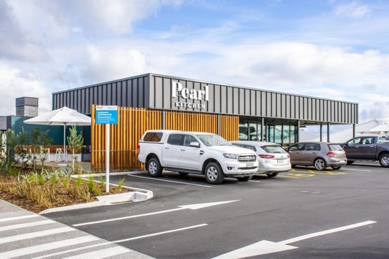 Photo of property in 32 Aranui Drive, Papamoa Beach, Papamoa, 3118