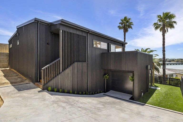 Photo of property in 6a Opotoru Road, Raglan, 3225