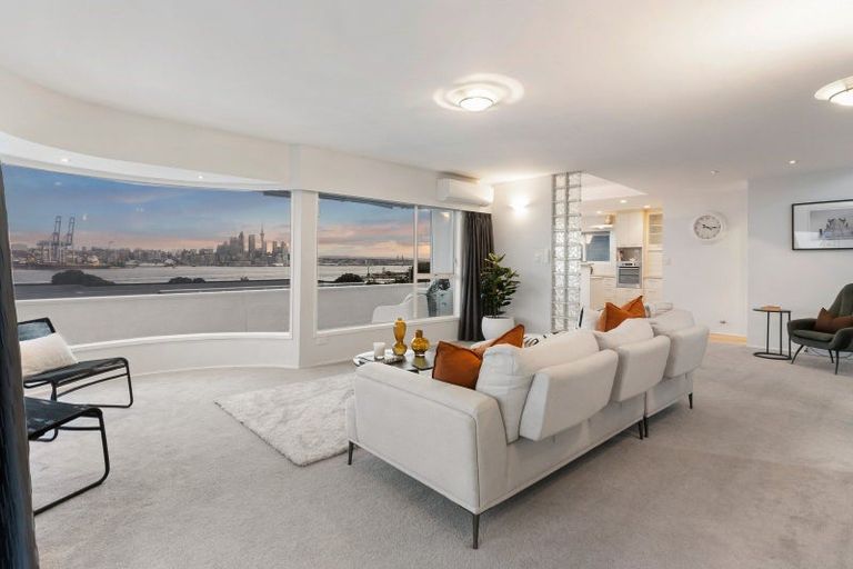 Photo of property in 1/47 Clarence Street, Devonport, Auckland, 0624