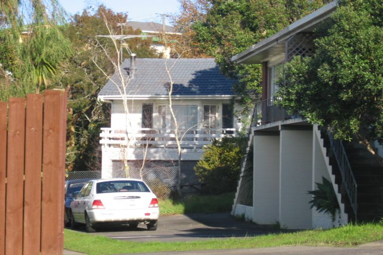 Photo of property in 23 Keegan Drive, Massey, Auckland, 0614