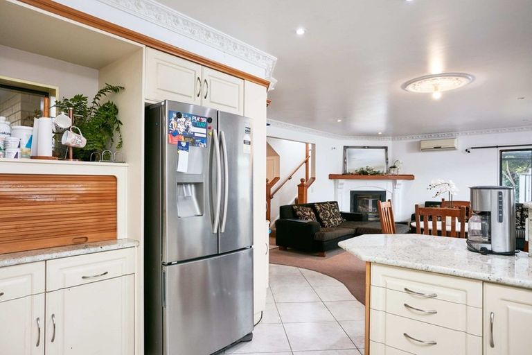 Photo of property in 5 Coulston Place, Riverdale, Gisborne, 4010