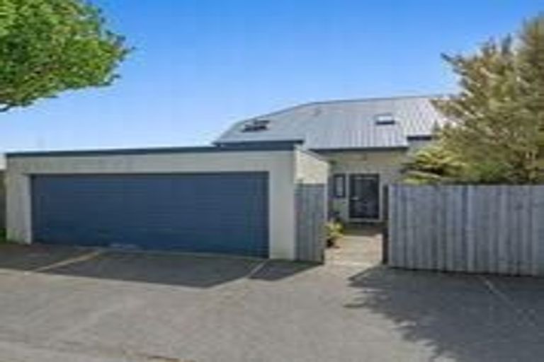 Photo of property in 2/337 Selwyn Street, Addington, Christchurch, 8024