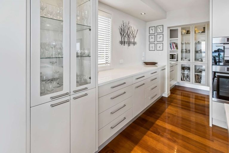 Photo of property in 2c Hinewa Road, Otumoetai, Tauranga, 3110