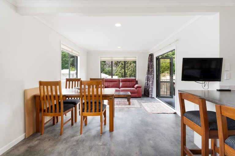 Photo of property in 23 Willowbank Road, Tawa, Wellington, 5028