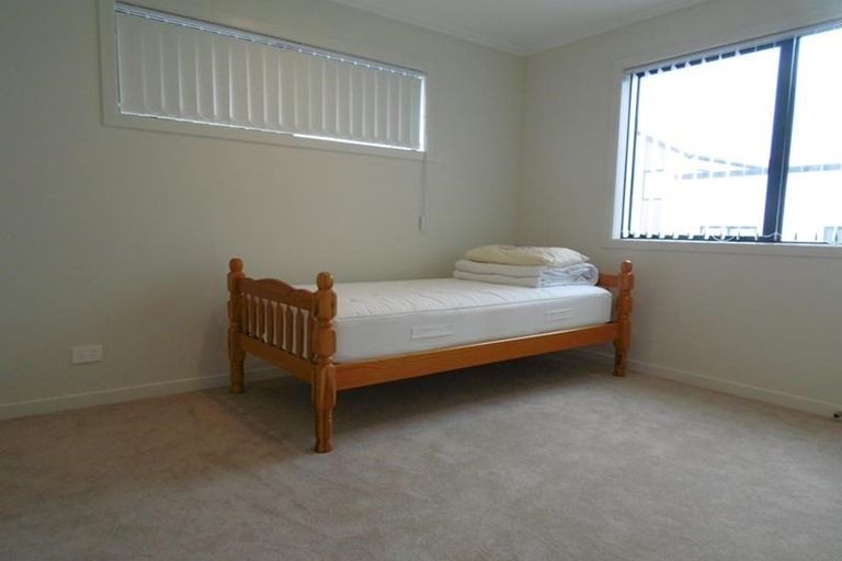 Photo of property in 2 Saltmarsh Road, Hobsonville, Auckland, 0616