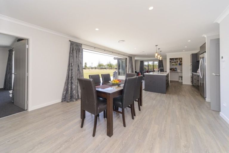 Photo of property in 7 Hartwell Drive, Kelvin Grove, Palmerston North, 4470