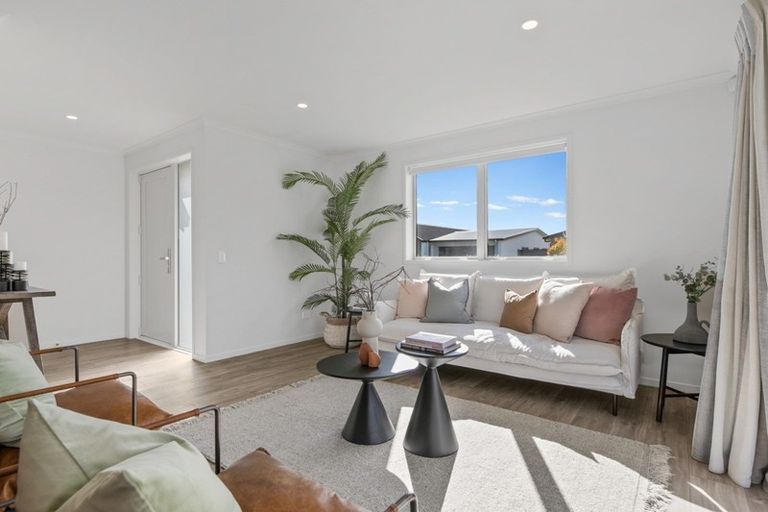 Photo of property in 55 Awataha Crescent, Pyes Pa, Tauranga, 3110