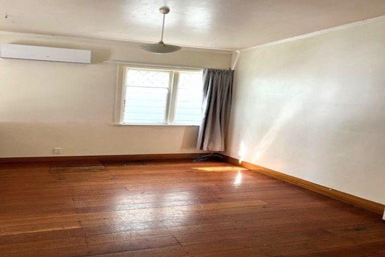 Photo of property in 192 Tasman Street, Mount Cook, Wellington, 6021