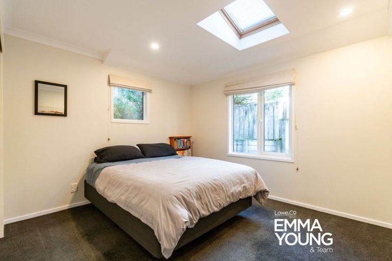 Photo of property in 9a Wentworth Street, Mornington, Wellington, 6021