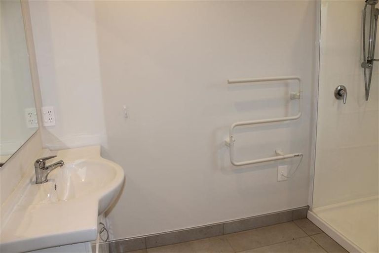 Photo of property in 68 James Foley Avenue, Pirimai, Napier, 4112