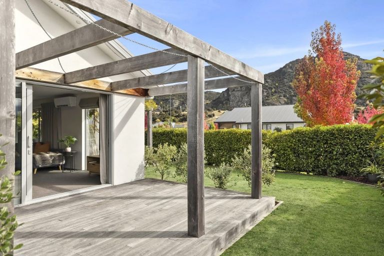 Photo of property in 12b Mallard Street, Albert Town, Wanaka, 9305