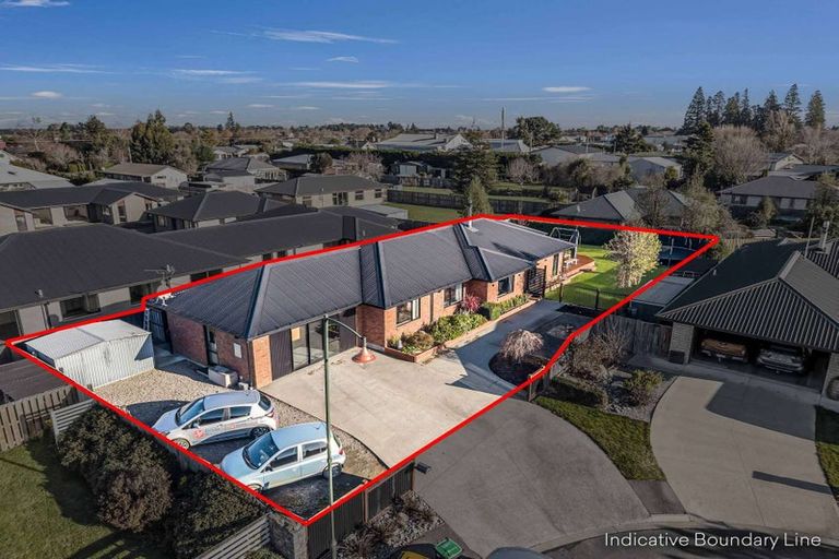 Photo of property in 8 Stonebridge Lane, Oxford, 7430